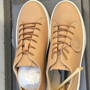 NIB Ecco Soft 8 W Latte Women's Sneakers Sz 10-10.5(US), 41(EU), 7.5(UK)